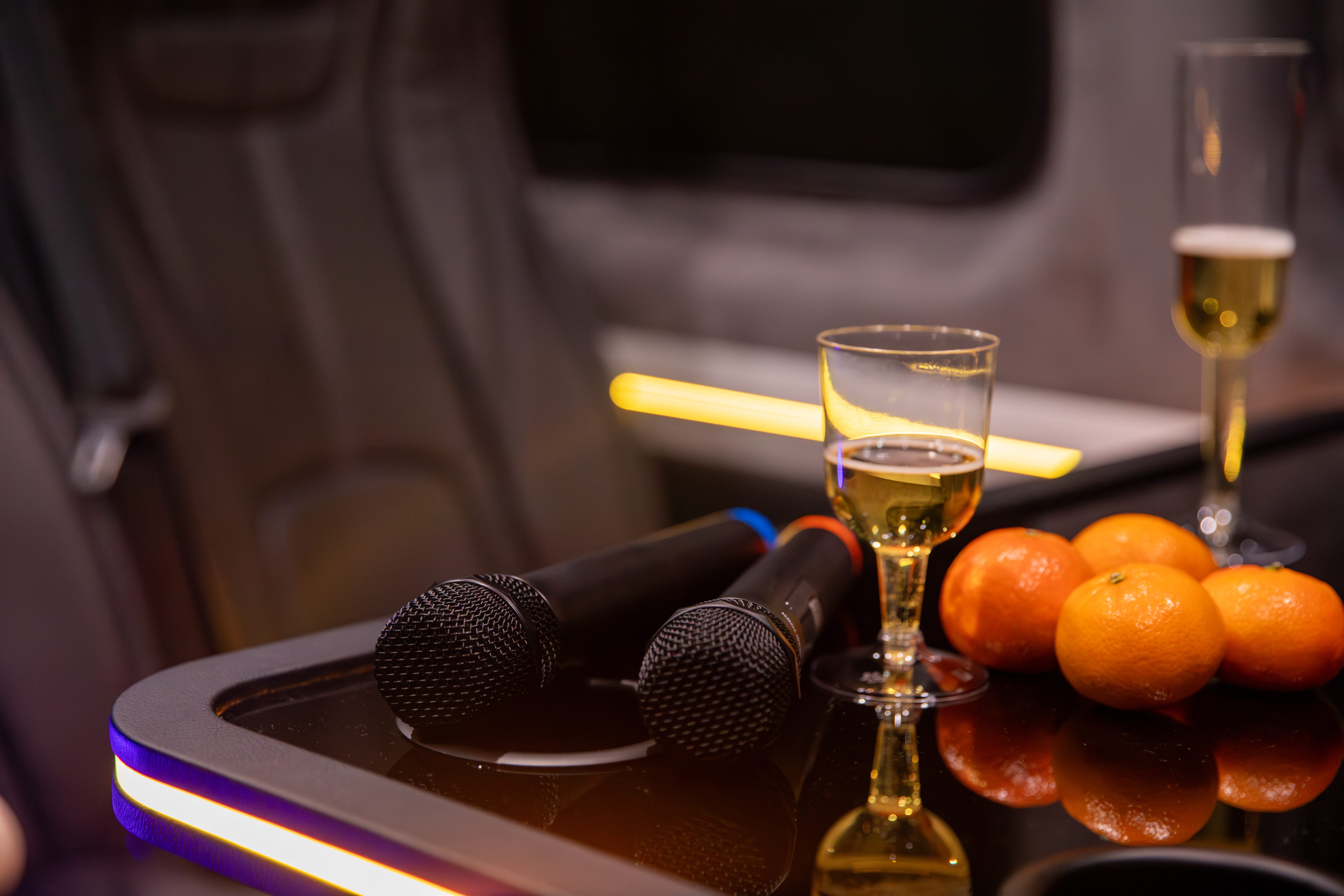 MERCEDEZ-BENZ SPRINTER 3500 AWD 14 PASSENGER Image 23